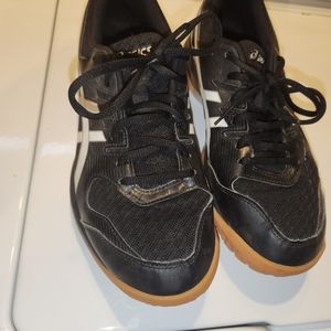 ASICS volleyball shoes womans size 10